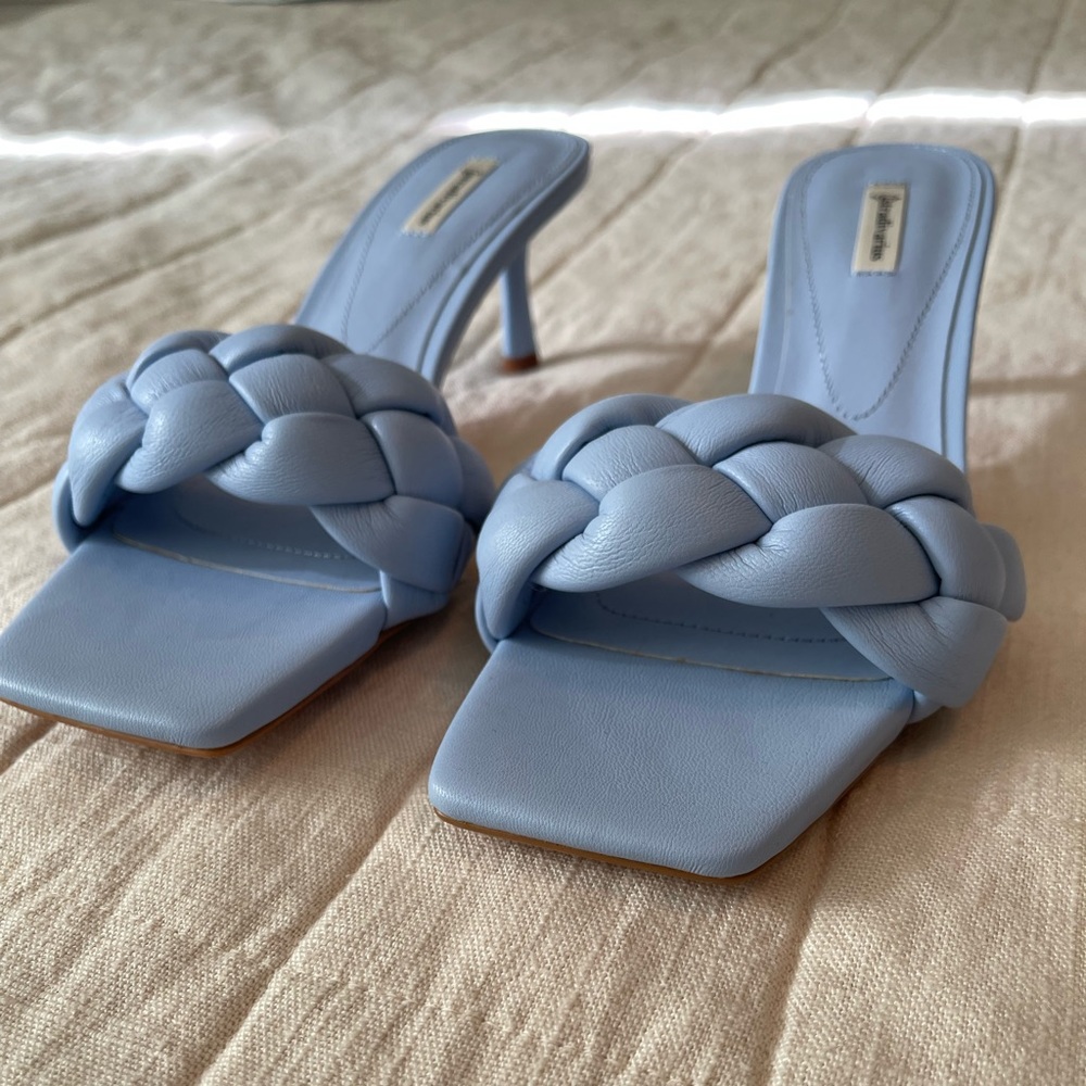 Stradivarius Braided Sandals